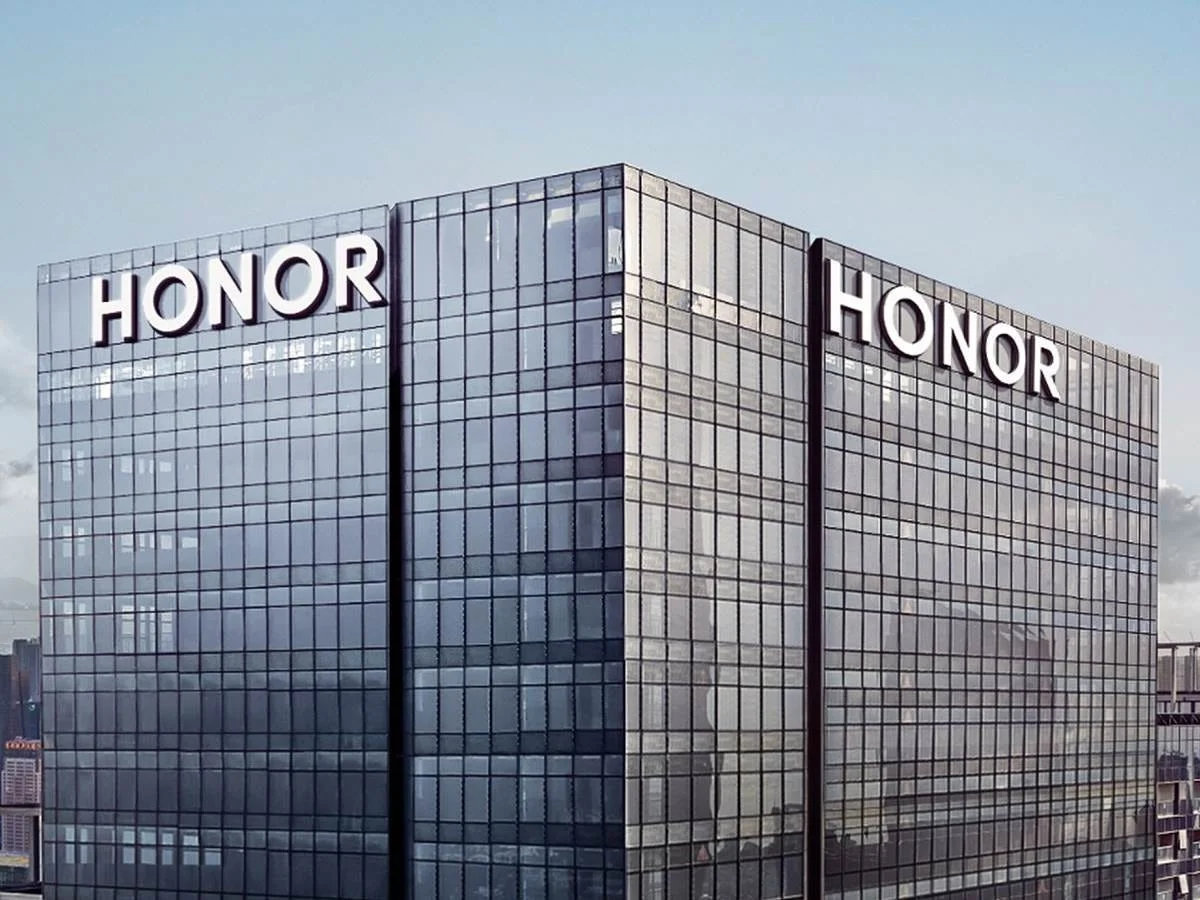 Honor Channels Samsung-Style Innovation