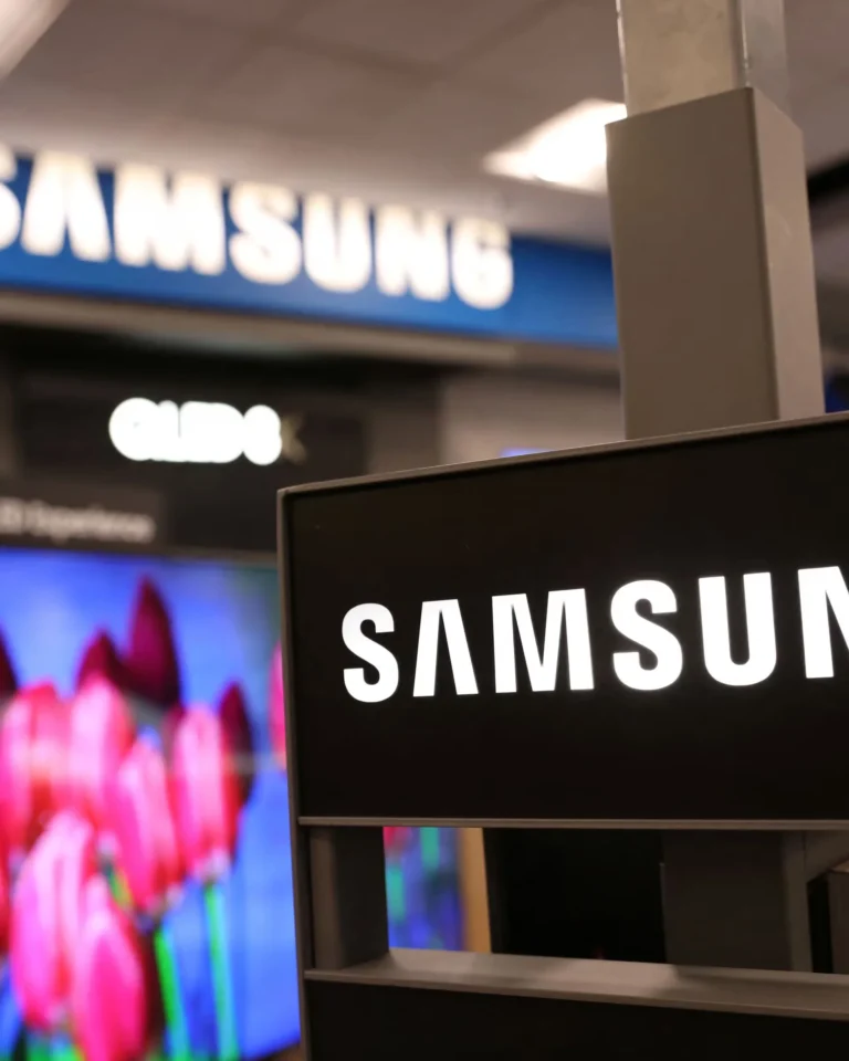 Samsung’s Profits Face a 35% Plunge