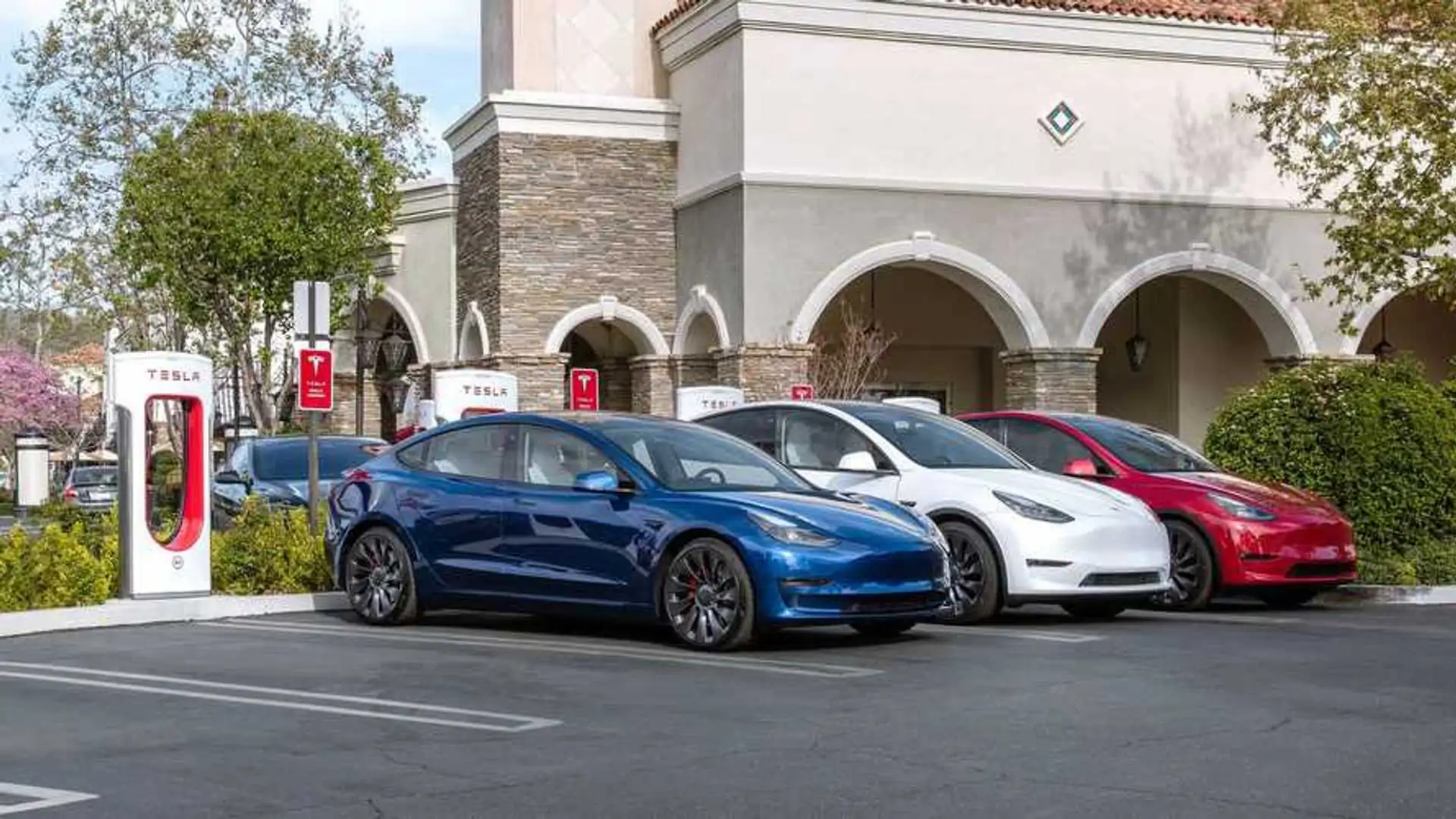Tesla's Automotive Odyssey in the Realm of Recalibration
